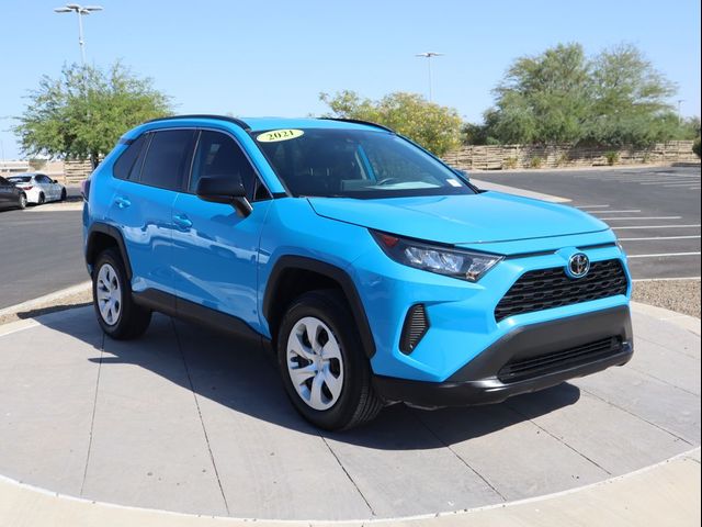 2021 Toyota RAV4 LE