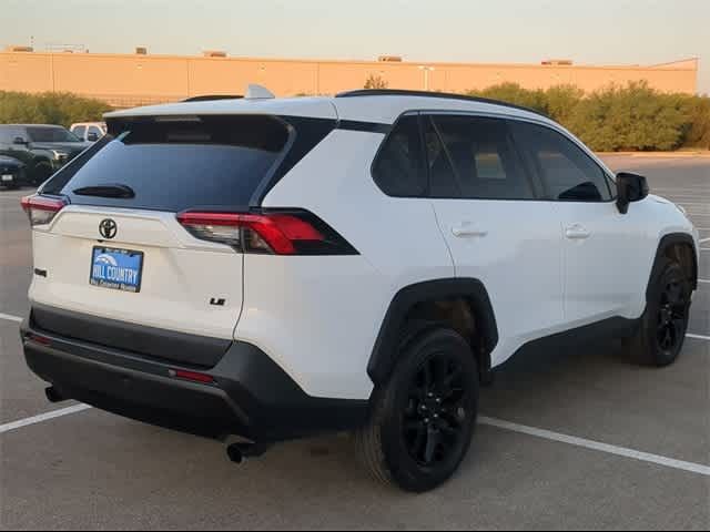 2021 Toyota RAV4 LE