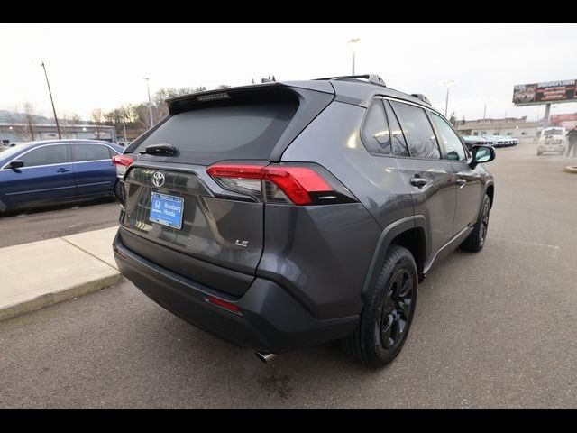 2021 Toyota RAV4 LE