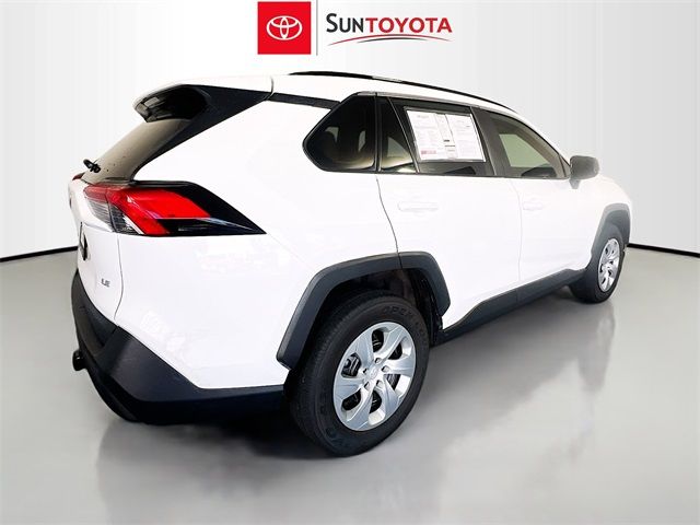 2021 Toyota RAV4 LE