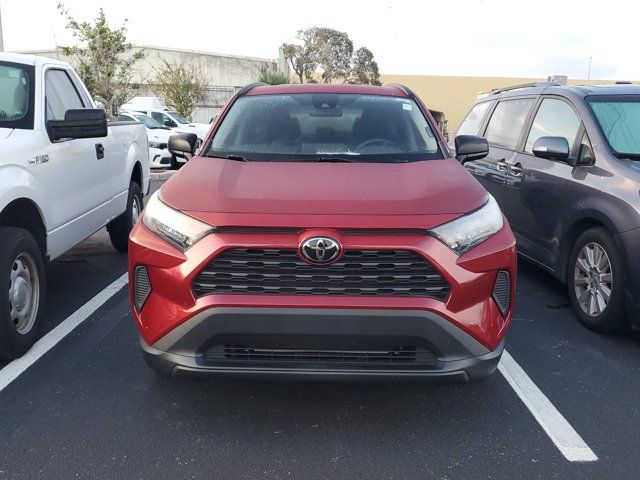 2021 Toyota RAV4 LE