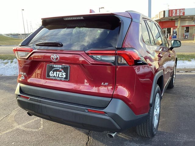 2021 Toyota RAV4 LE