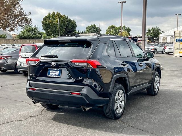 2021 Toyota RAV4 LE