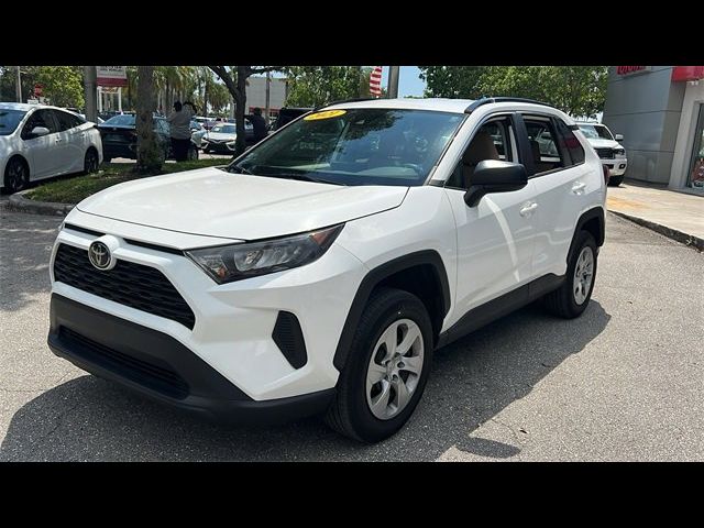 2021 Toyota RAV4 LE