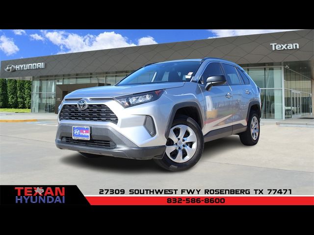 2021 Toyota RAV4 LE