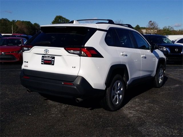 2021 Toyota RAV4 LE