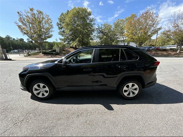 2021 Toyota RAV4 LE