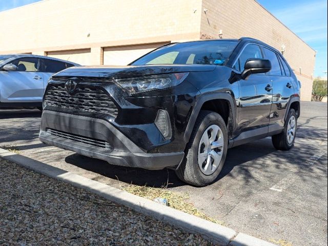 2021 Toyota RAV4 LE