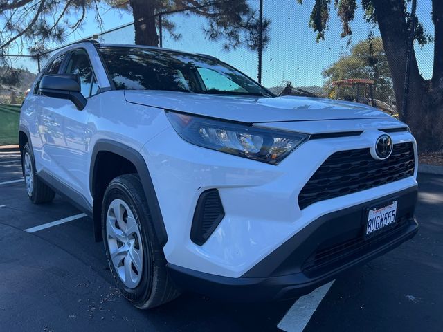 2021 Toyota RAV4 LE