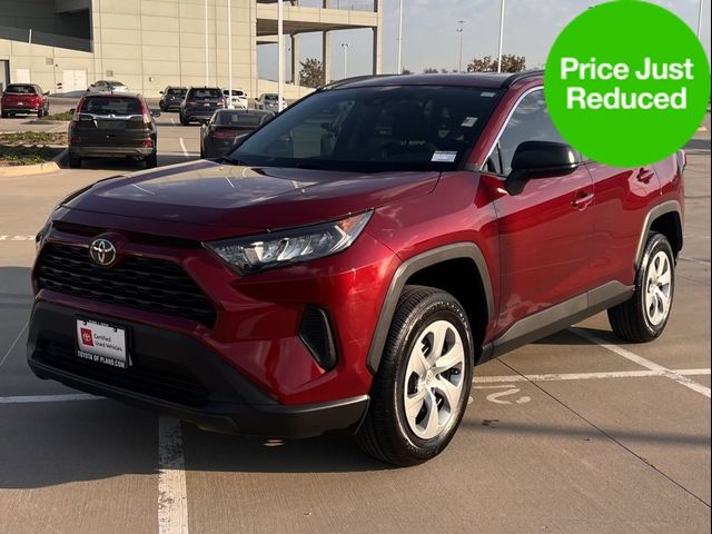 2021 Toyota RAV4 LE