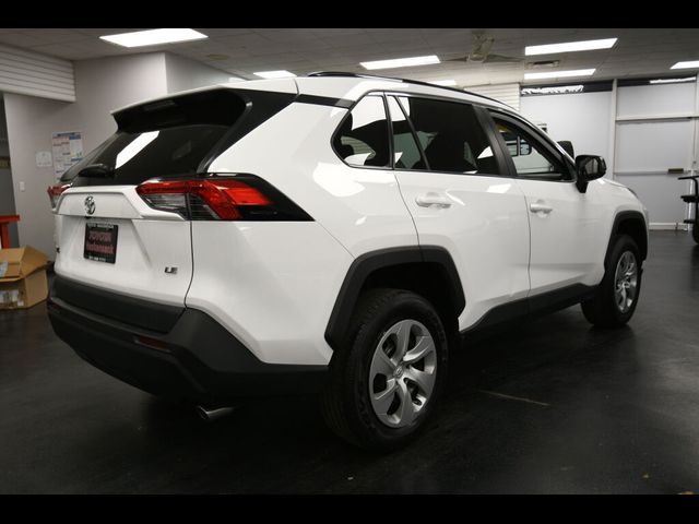 2021 Toyota RAV4 LE