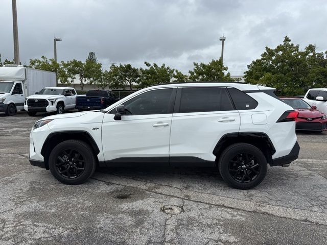 2021 Toyota RAV4 LE