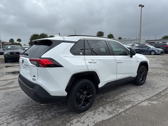 2021 Toyota RAV4 LE