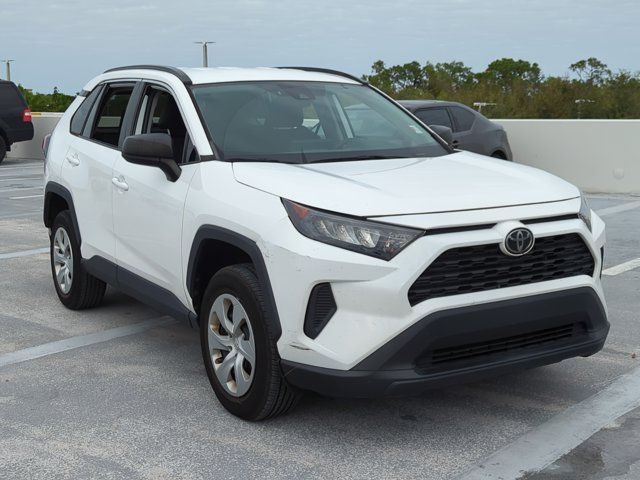 2021 Toyota RAV4 LE