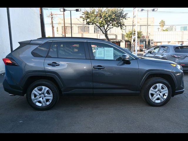 2021 Toyota RAV4 LE