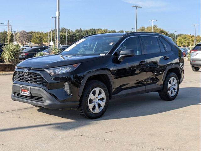 2021 Toyota RAV4 LE