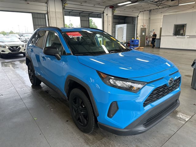 2021 Toyota RAV4 LE