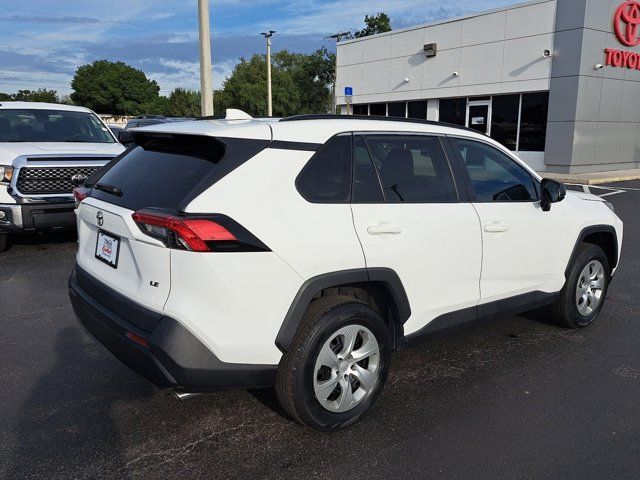 2021 Toyota RAV4 LE