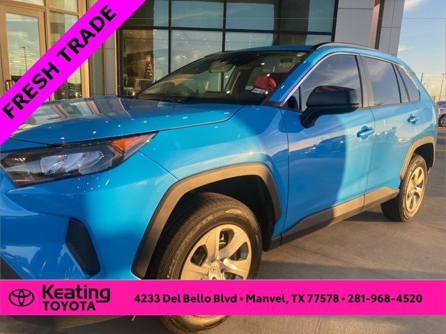 2021 Toyota RAV4 LE