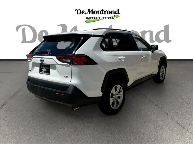 2021 Toyota RAV4 LE