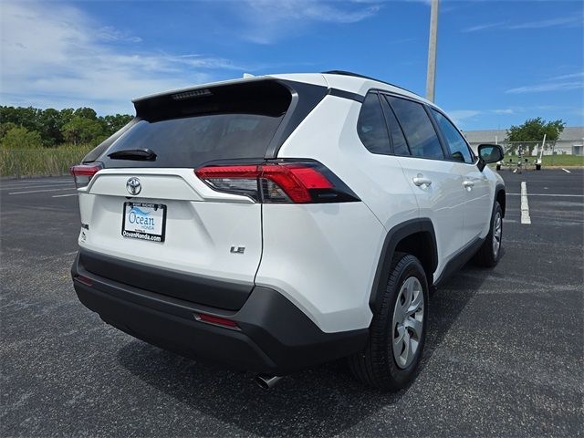 2021 Toyota RAV4 LE