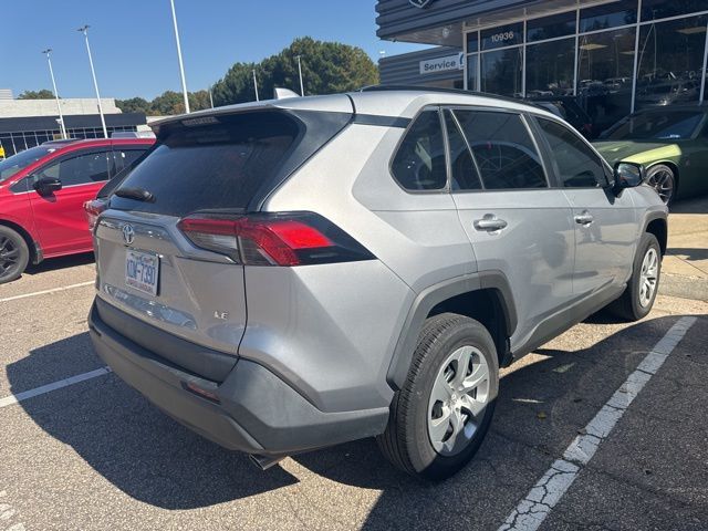 2021 Toyota RAV4 LE