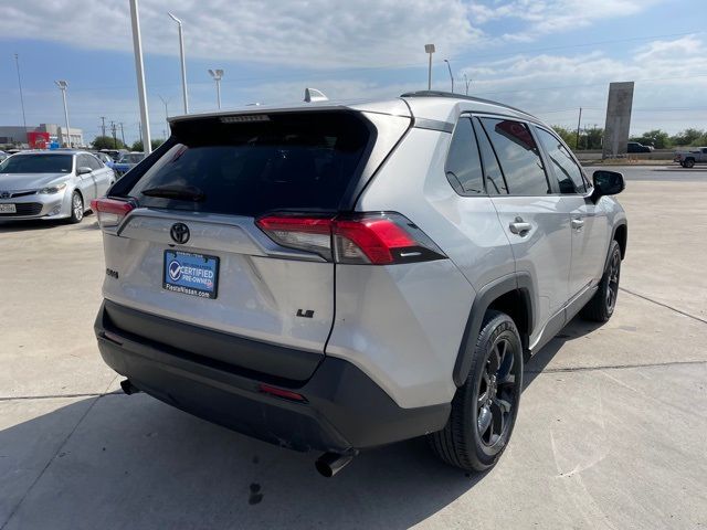 2021 Toyota RAV4 LE