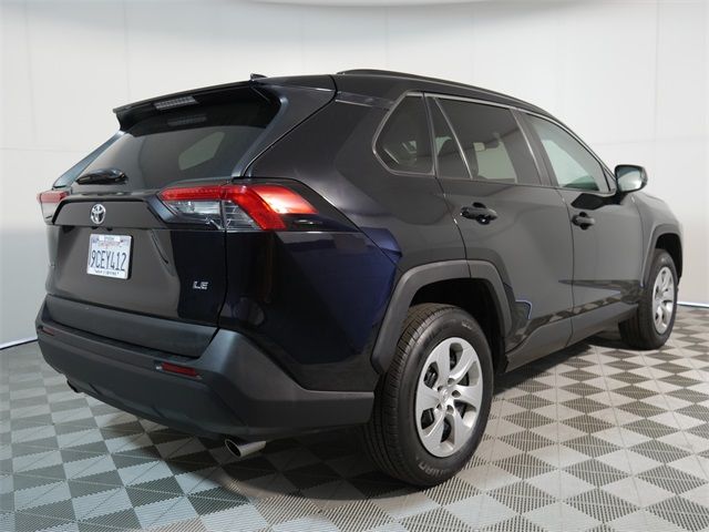 2021 Toyota RAV4 LE