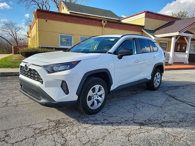 2021 Toyota RAV4 LE