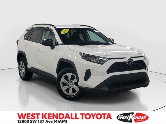 2021 Toyota RAV4 LE