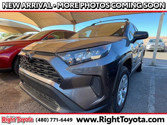 2021 Toyota RAV4 LE