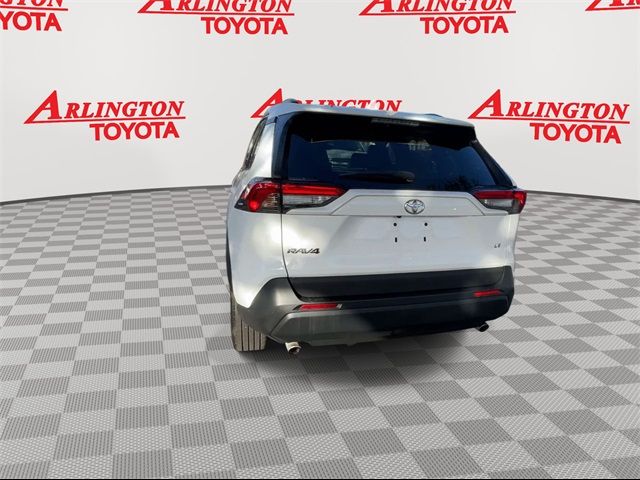 2021 Toyota RAV4 LE