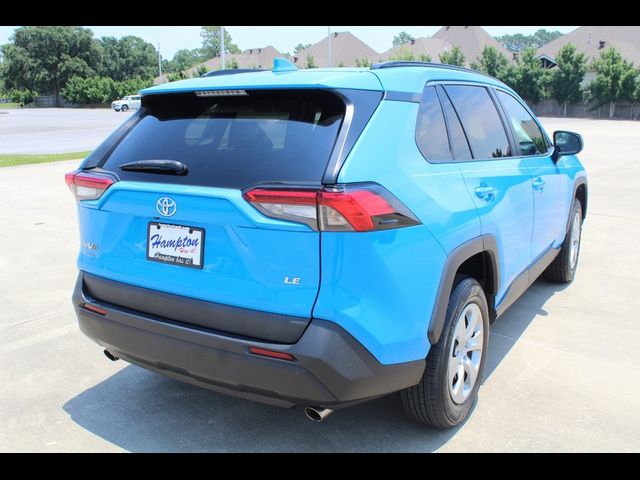 2021 Toyota RAV4 LE