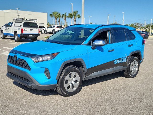 2021 Toyota RAV4 LE