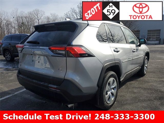 2021 Toyota RAV4 LE