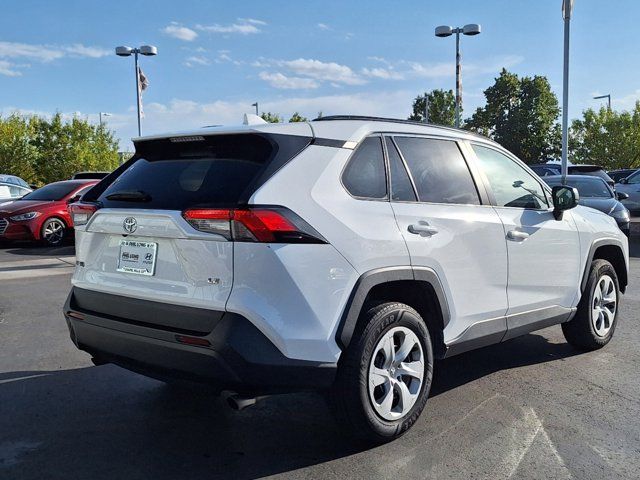 2021 Toyota RAV4 LE