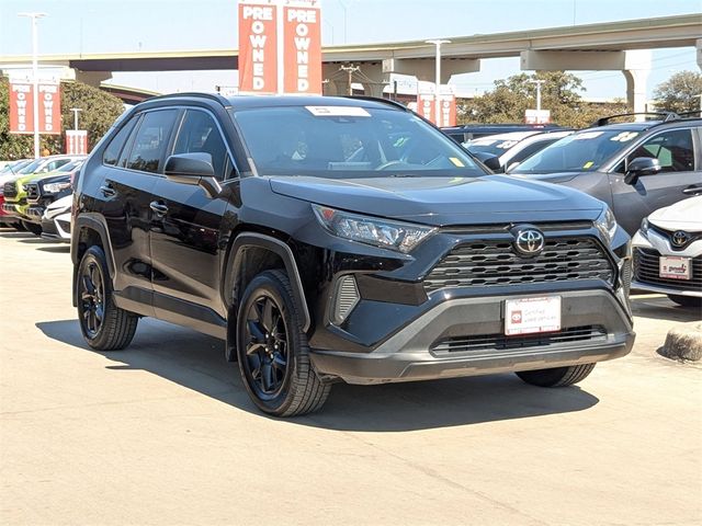 2021 Toyota RAV4 LE