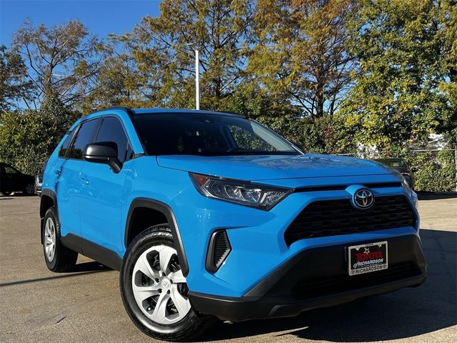 2021 Toyota RAV4 LE