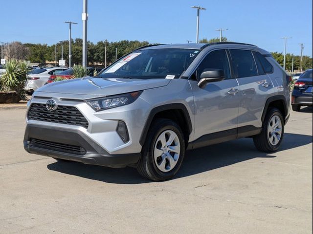 2021 Toyota RAV4 LE