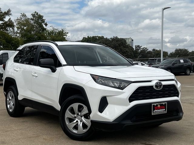 2021 Toyota RAV4 LE