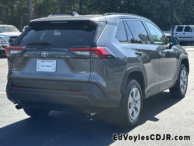 2021 Toyota RAV4 LE