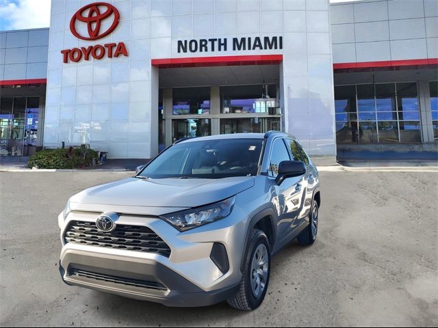 2021 Toyota RAV4 LE