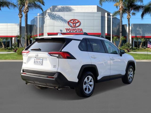 2021 Toyota RAV4 LE