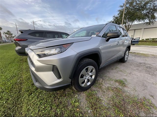 2021 Toyota RAV4 LE