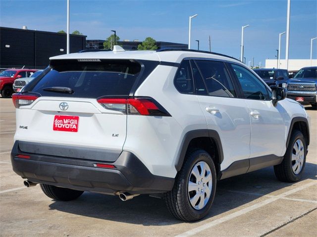 2021 Toyota RAV4 LE