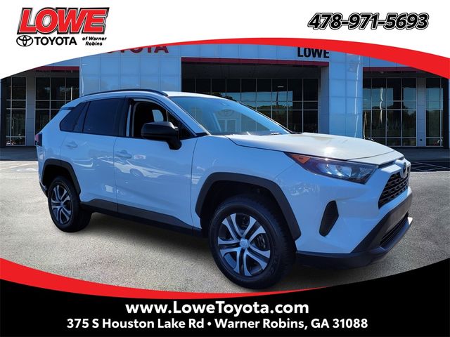 2021 Toyota RAV4 LE