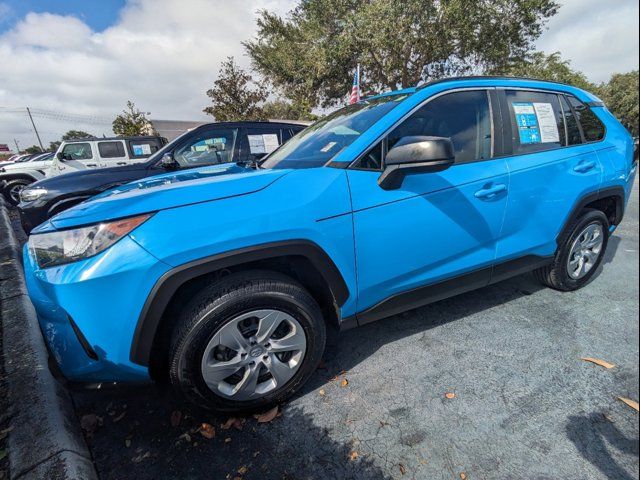 2021 Toyota RAV4 LE