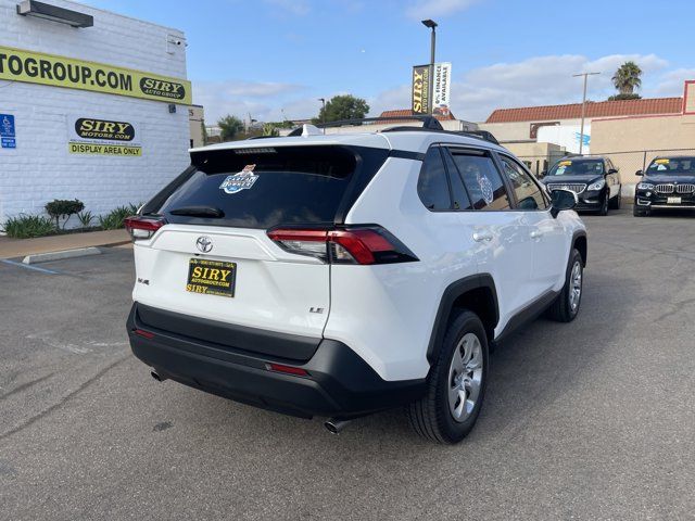 2021 Toyota RAV4 LE