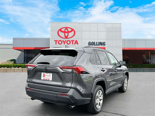 2021 Toyota RAV4 LE