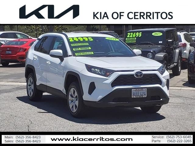 2021 Toyota RAV4 LE